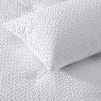 Accessorize Dotty Clip White 3 Piece Jacquard Comforter Set Queen