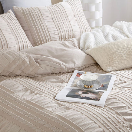 Tufted Boho Striped Embroidery Quilt/Doona/Duvet Cover Set - King Size