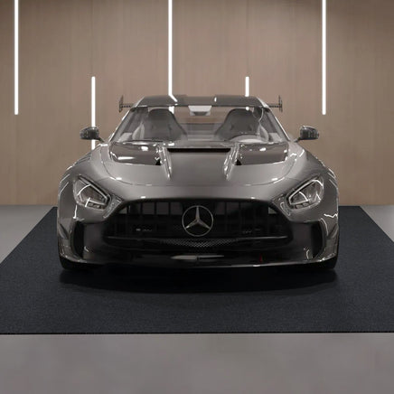 VEVOR Garage Floor Mat, 2.25 x 5.2 M Waterproof Protection from Water,Snow, Rain,Mud and Oil for Cars, Non-slip Heavy Duty Containment Mat with TPE Anti-Leak Backing & Easy to Clean & Cuttable