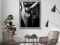 Wall Art 50cmx70cm Woman Drinking Wine In The Bar, Black Frame Canvas