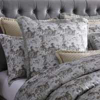 Davinci Trieste Silver Yarn-dyed Metallic Jacquard Quilt Cover Set King