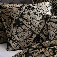 Davinci Vercelli Noir Bold Italianesque Motifs Adorn Robed Finish Quilt Cover Set King