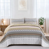 Crafted Quilted Bedspread and Pillowcases Set: A Testament to Skilled Craftsmanship - Queen size