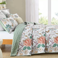 Understated Quilted coverlet and pillowcovers set: Subtle Elegance - Queen size