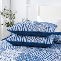 Blissful Quilted bedspread and pillowcovers set: Relax in Style - Queen size