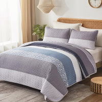 Ornate Quilted Bedspread and Pillowcases Set: Beautifully Crafted for Luxury - Queen size