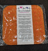 1x LIFE IN THE OUTBACK PET LICK PAD - Orange