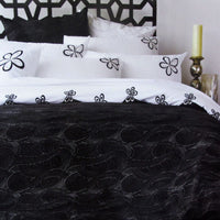 Accessorize Hypnotic Black Quilt Cover Set Queen Home & Garden Kings Warehouse 