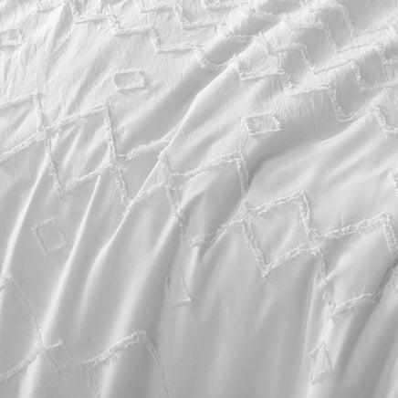 Big Sleep White Zig Zag Super Soft Tufted Quilt Cover Set Queen Home & Garden Kings Warehouse 