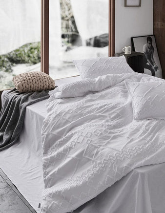 Tufted ultra soft microfiber quilt cover set-double white Home & Garden Kings Warehouse 