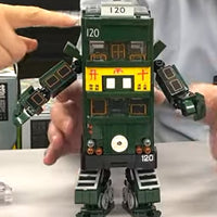 Kalos Hong Kong Machines Tram Robot Building Block Toy 699pcs 14+