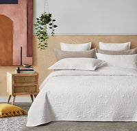 Lisbon Quilted 3 Pieces Embossed Coverlet Set-queen/king white