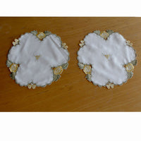 Set of 2 Embroidered Doilies Floral 8