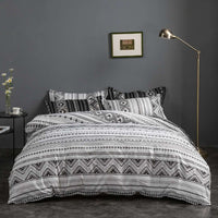 Hugo Reversible Queen Size Duvet Doona Quilt Cover Set