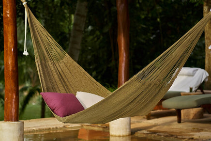 Outdoor undercover cotton Mayan Legacy hammock King size Cedar Kings Warehouse 