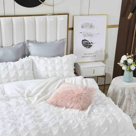 Ruffles Textured Jacquard Super King Size white Duvet Doona Quilt Cover Set KingsWarehouse 